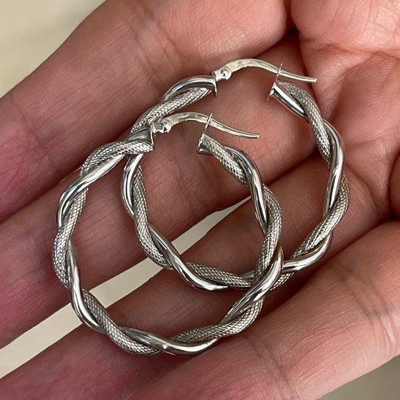 Solid 14K white gold double twisted large hoop earrings - Picture 4 of 8